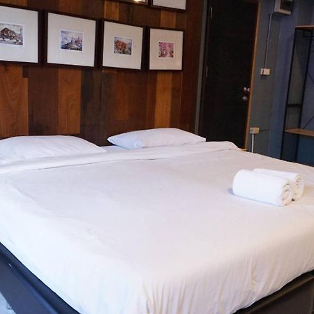 Isleep Guesthouse Chiang Mai Esterno foto