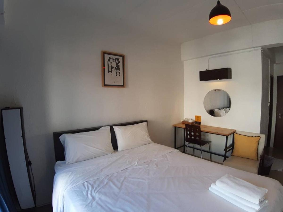 Isleep Guesthouse Chiang Mai Esterno foto