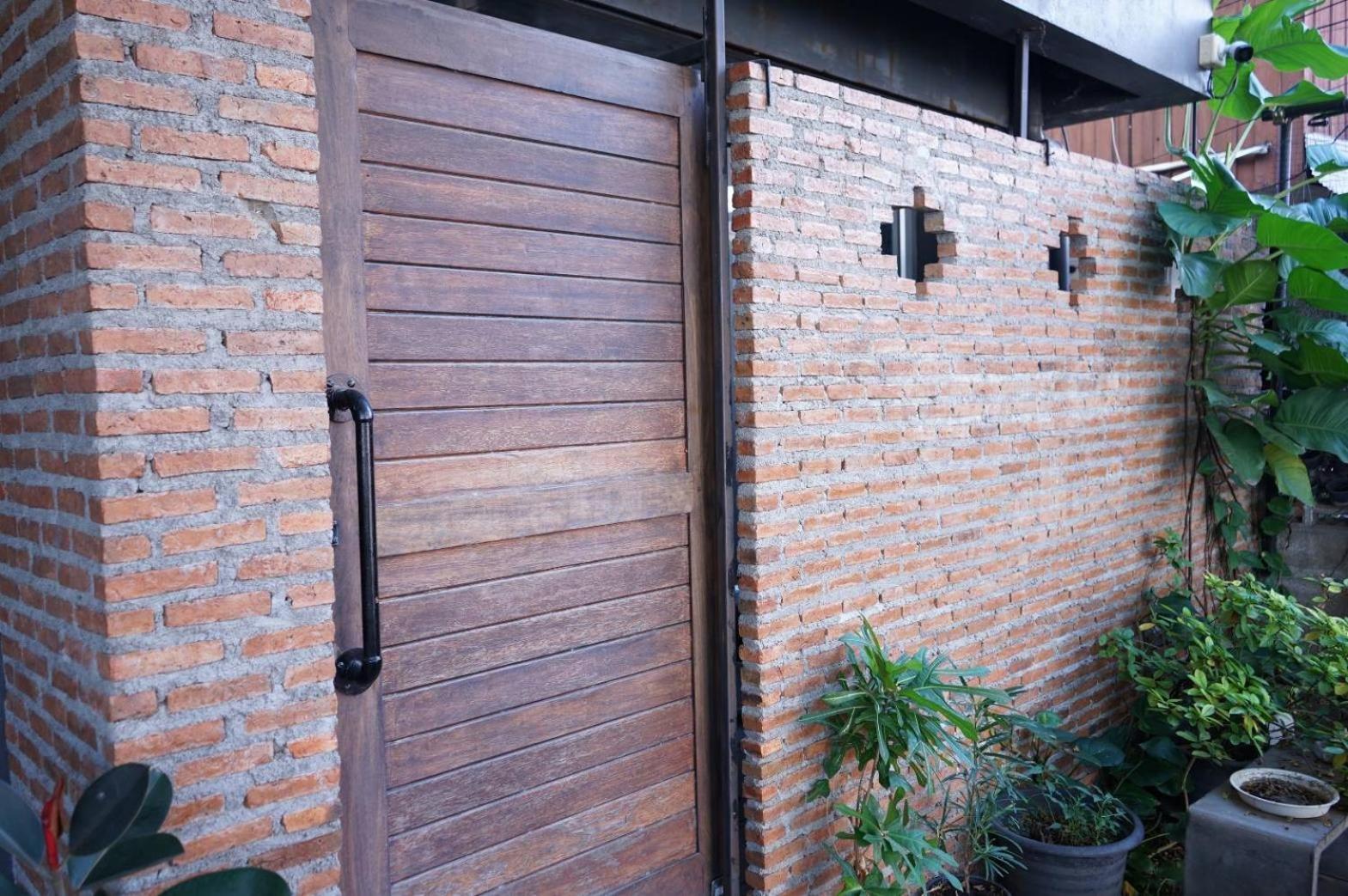 Isleep Guesthouse Chiang Mai Esterno foto