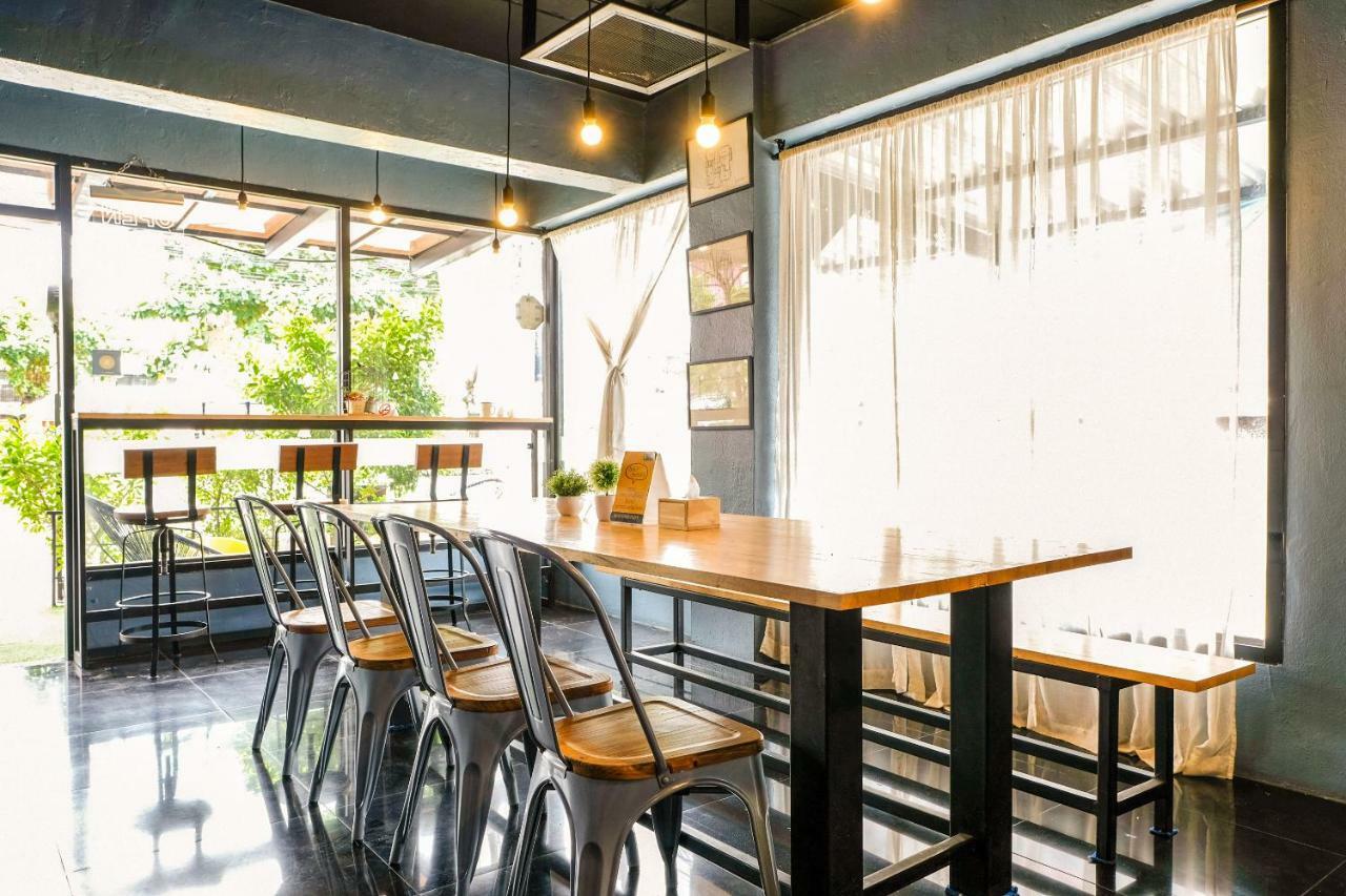 Isleep Guesthouse Chiang Mai Esterno foto